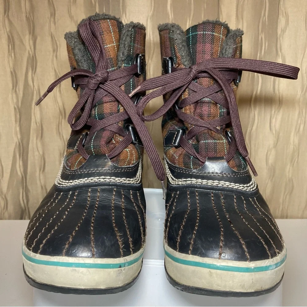 Sorel Tivoli Women’s 9 Waterproof Mulberry Brown Plaid Lined NL1654-207